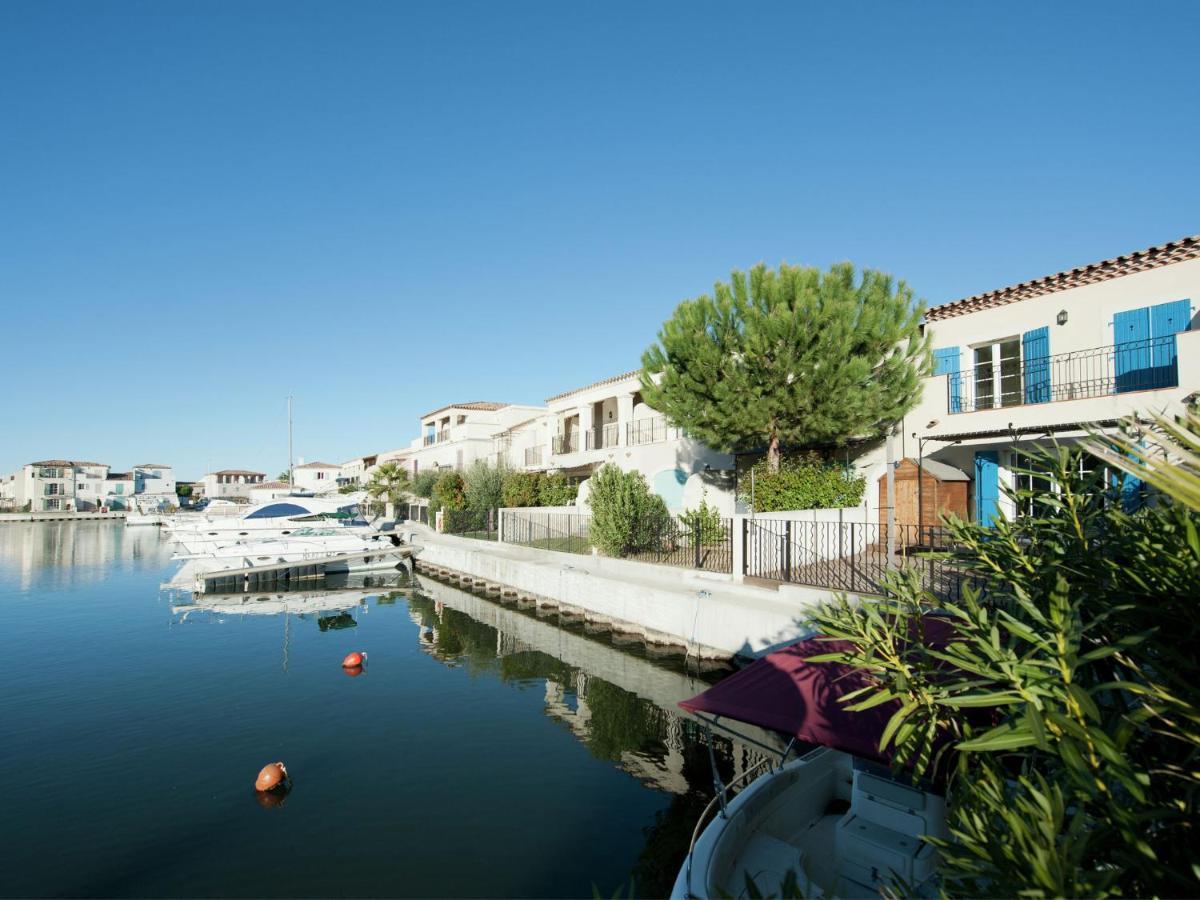 Modern Villa Near The Sea With Balcony Aigues-Mortes Esterno foto