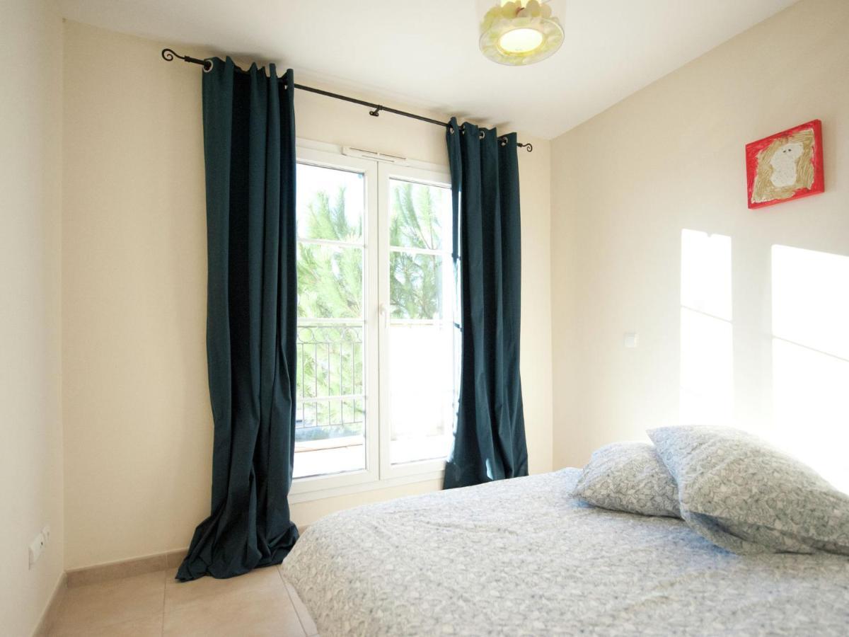 Modern Villa Near The Sea With Balcony Aigues-Mortes Esterno foto